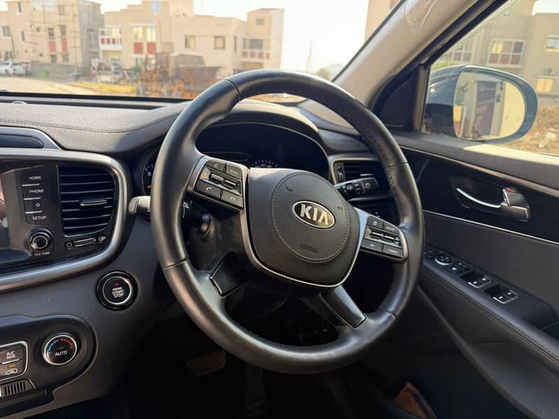 KIA Sorento 2.4 FWD 2024 Model for sale 13