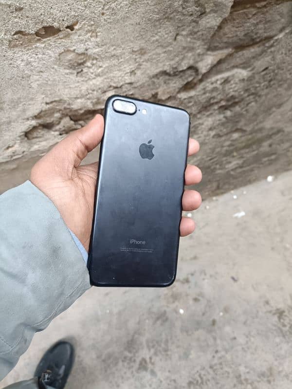 iphone 7 plus 64GB Non Pta gaming beast 03299935442 whats ap 6