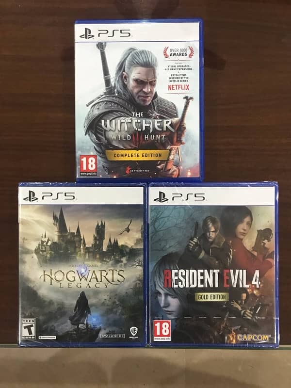 Resident Evil 4 PS5 + Hogwarts Legacy PS5 + Witcher 3 PS5 0