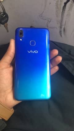 Vivo y91 For sale