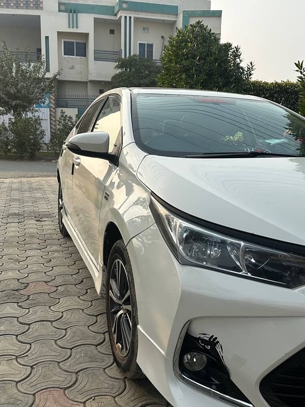 Toyota Corolla Altis 2018 3