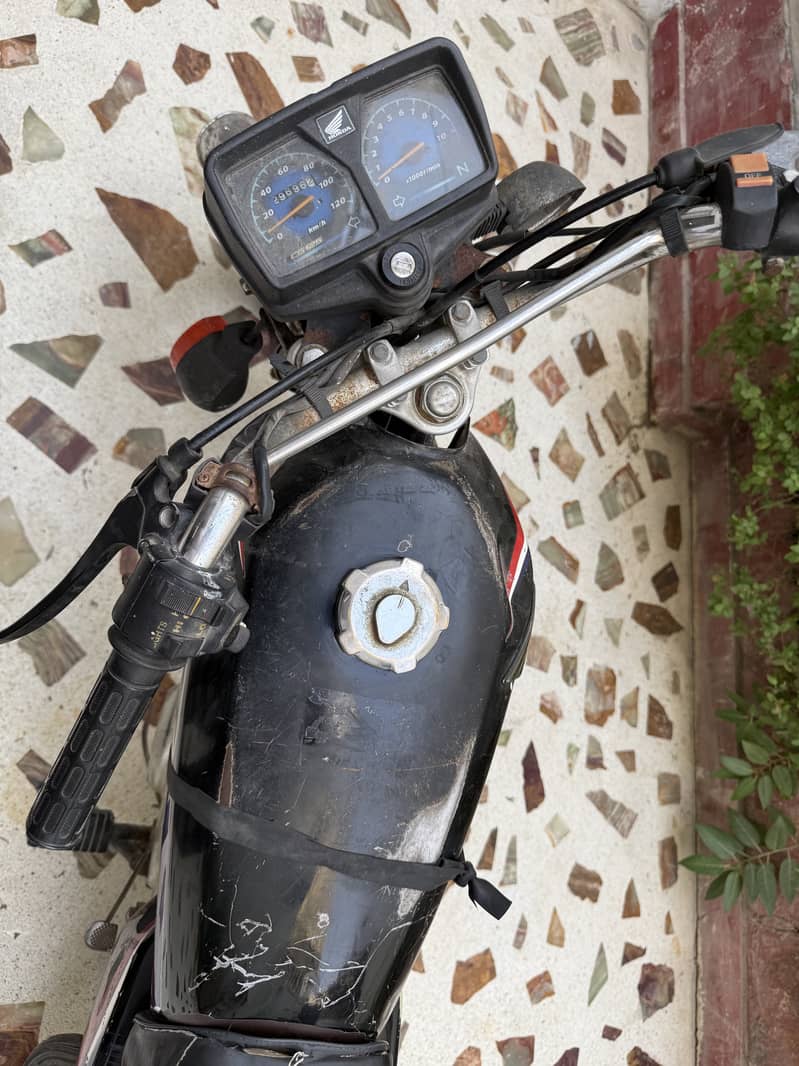 Honda CG 125 2016 4