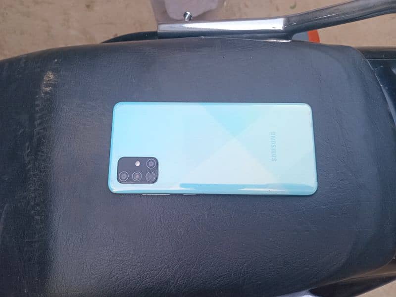 Samsung Galaxy A71 for Sale 1