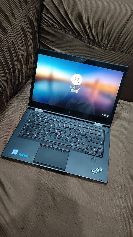 Lenovo ThinkPad X1 yoga (2-in-1) 1