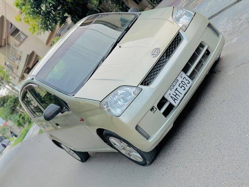 Daihatsu Mira 4 doors 0