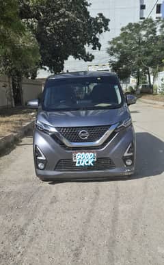 Nissan Dayz Highway Star 2022