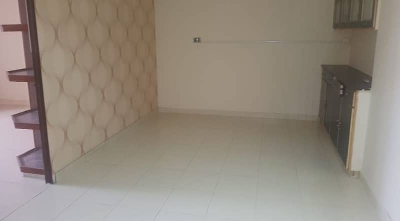 4 Marla 1st Floor Office For Rent In DHA Phase 3,Block Y, Lahore. 4