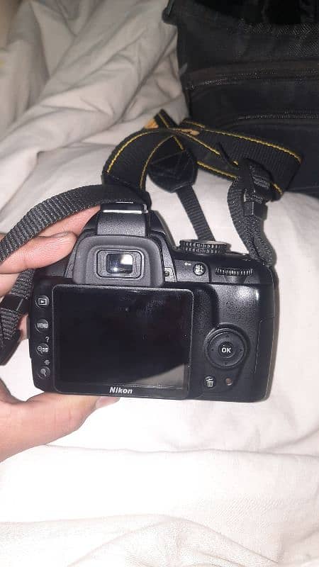 DSLR D3100 urgent sale 4