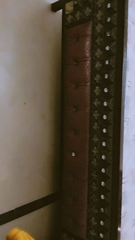 iron bed king size 1