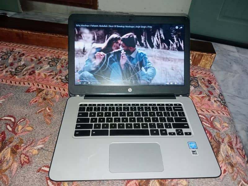 chrome book 16 Gb memory 1