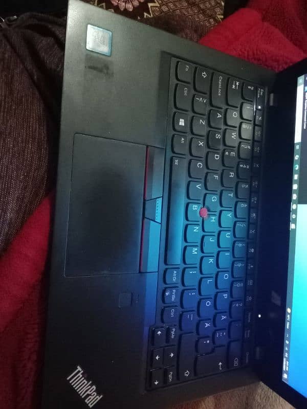 Lenovo laptop core i8 generation pen and touch screen 4