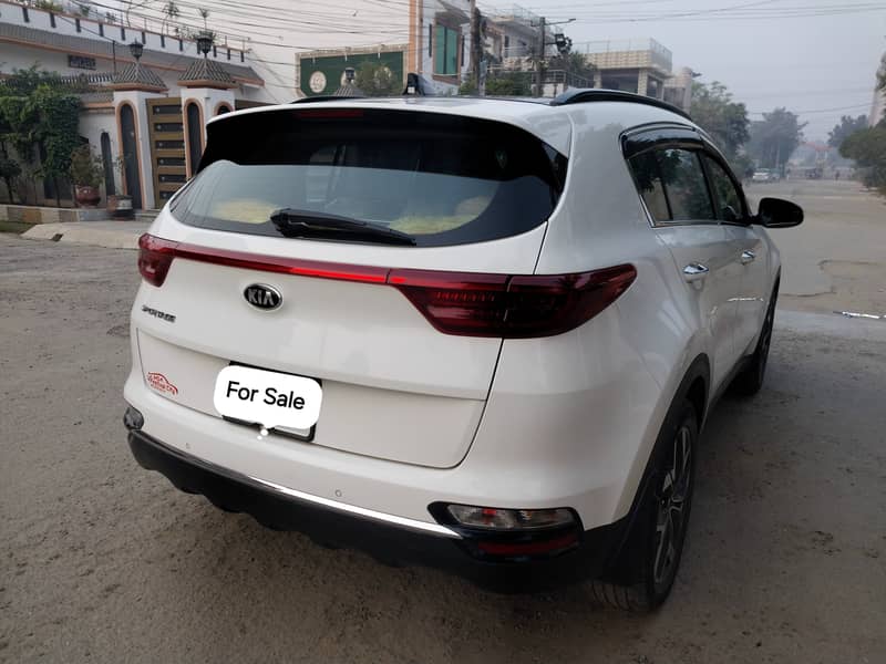 KIA Sportage 2023 FWD 3