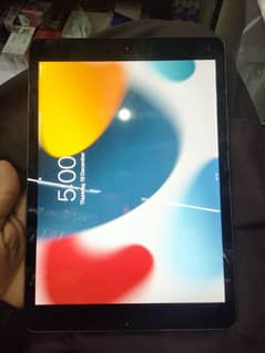 apple use ipad very good condition.