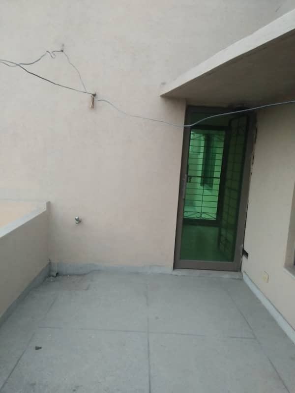 10 Marla 05 Bedroom House Available For Rent In Askari-10 Sector-C Lahore Cantt 49