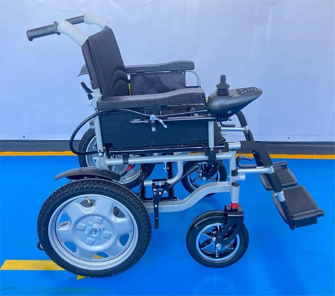 Motorised Electric Wheelchair 14