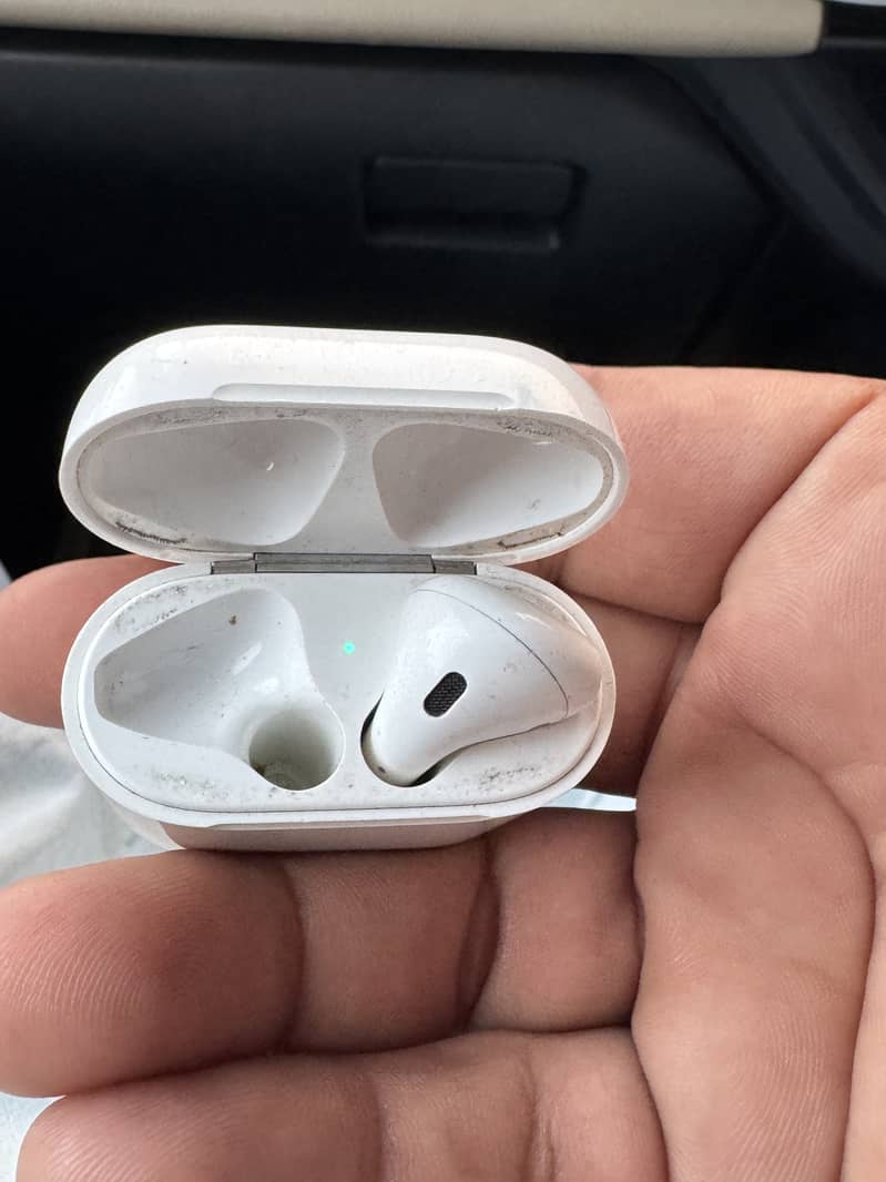 Original Apple  AirPods 2 generation 3