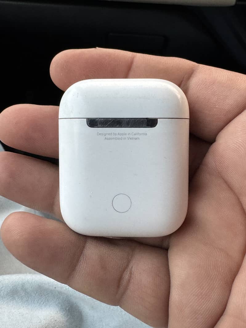 Original Apple  AirPods 2 generation 4