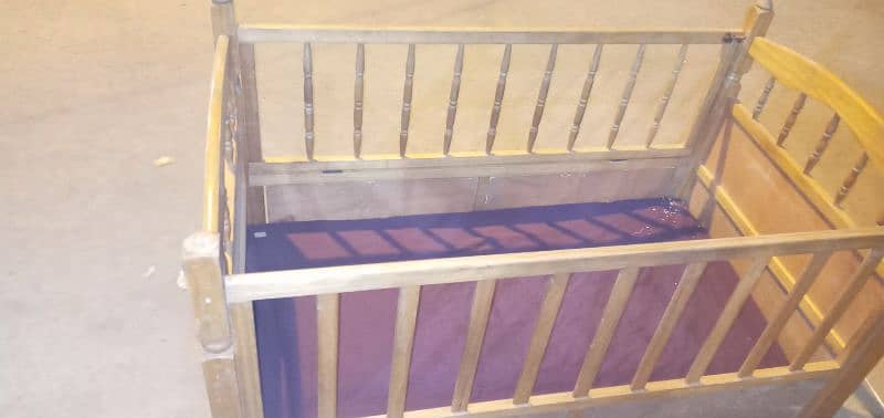 Wooden baby cot 3