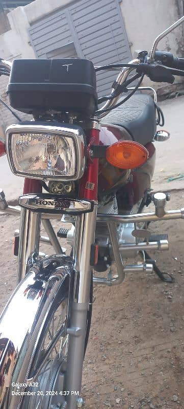 Honda 125 2025 5