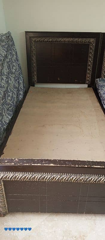 2bed without matress for sale 0