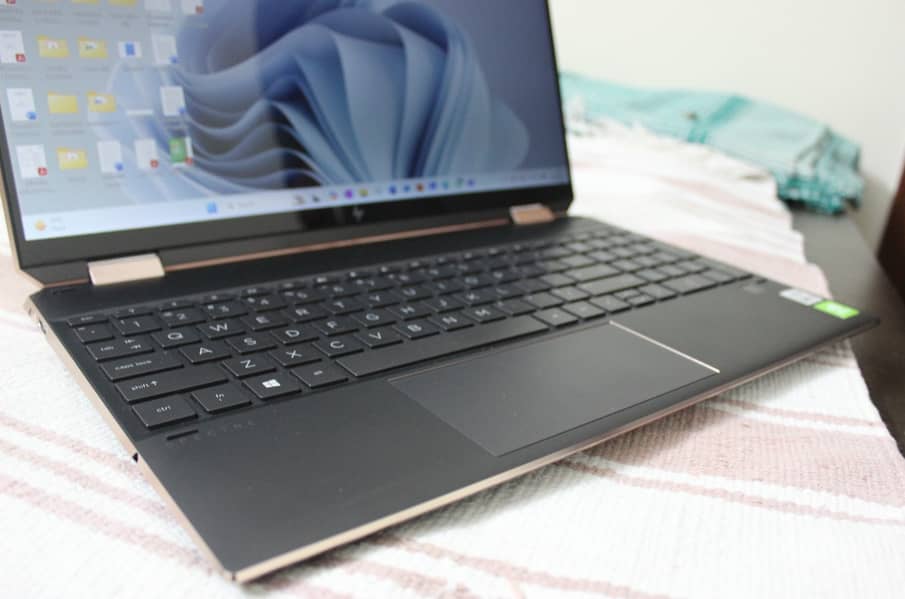 HP Spectre x360 15 inch 10th gen i7 3