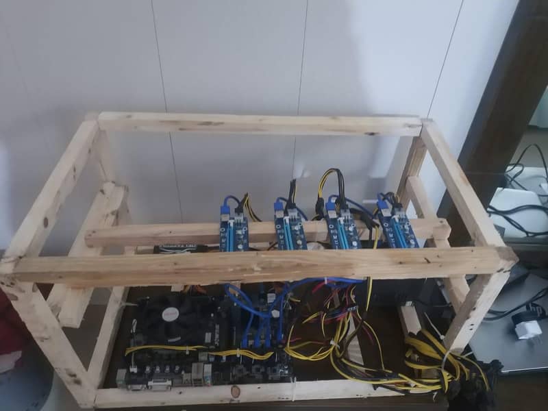 Mining Rig Computer Components 0