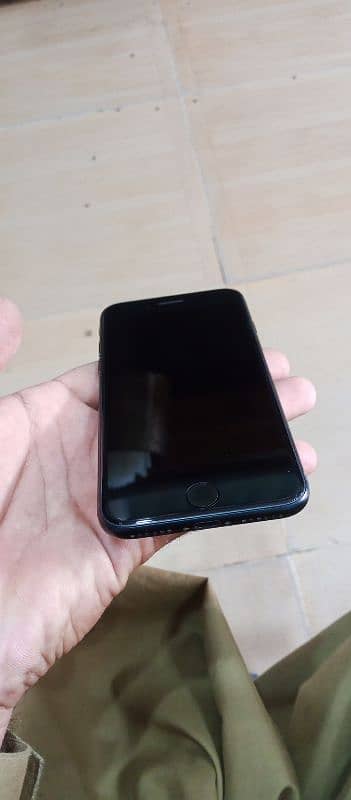 I Phone SE 2022 3rd generation non pta jv full box 64 gb 3