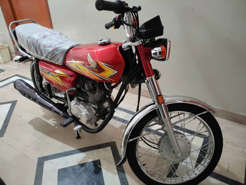 HONDA CG 125 BIKE 2