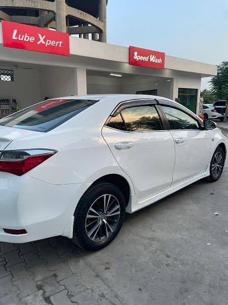 Toyota Corolla Altis 2019 10