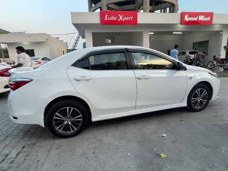 Toyota Corolla Altis 2019 12