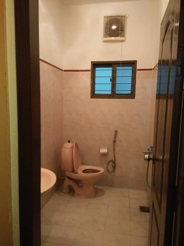 10 Marla 05 Bedroom House Available For Rent In Askari-10 Sector-C Lahore Cantt 29