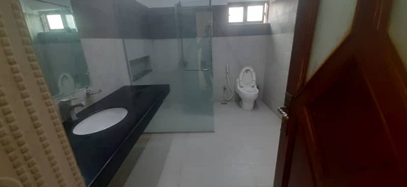 1 Kanal Upper Portion Is Available For Rent In DHA Phase 4 Lahore 11