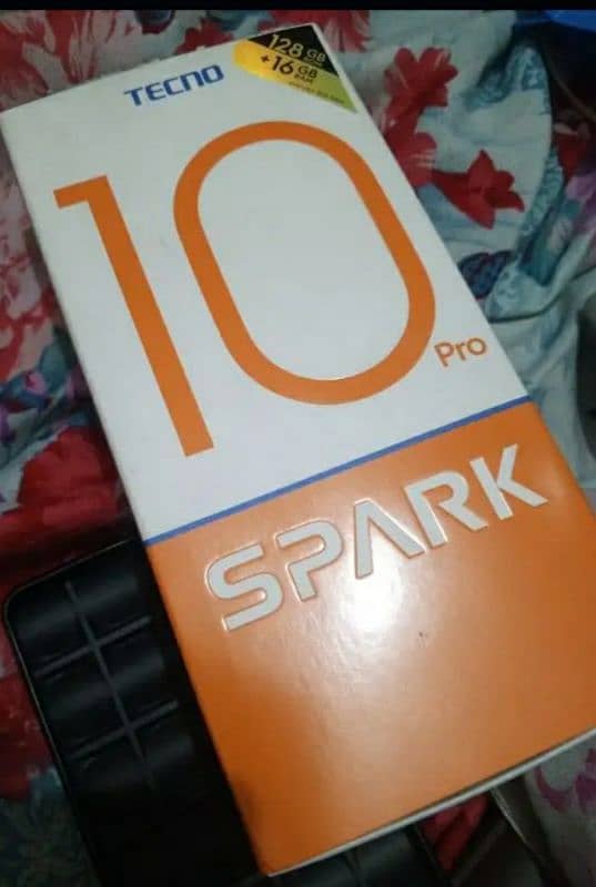 Tecno spark 10 pro exchange I phone 16gb 128gb 10/10   full box 3