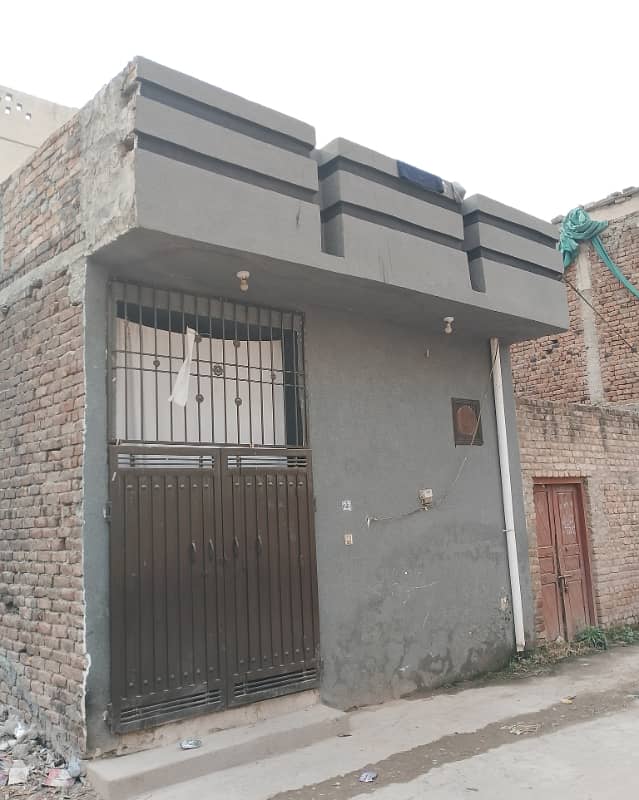 Urgent investor rate 3 Marla single house for sale in Khanna dak Sanam Chowk isb 5