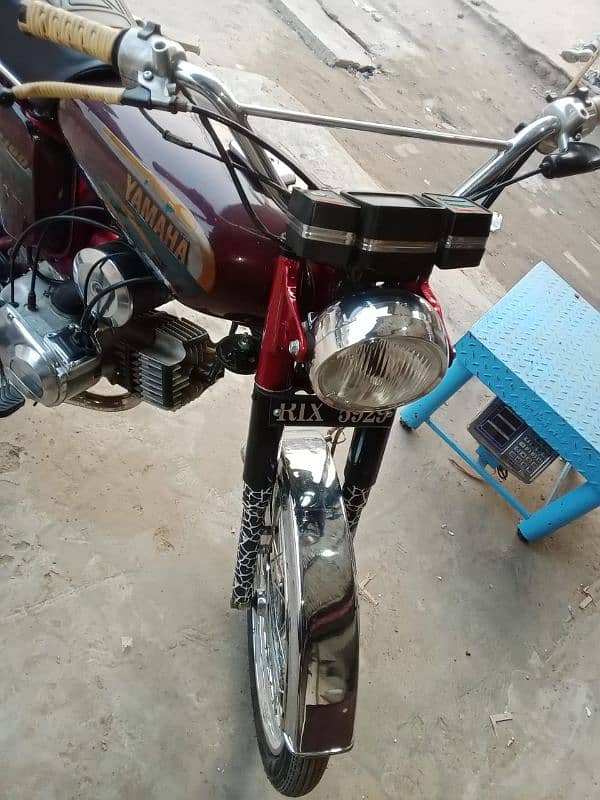 Yamaha bilkul 0 condition 1 rupa ka kam nhi geniun sound 0304-0678413 0