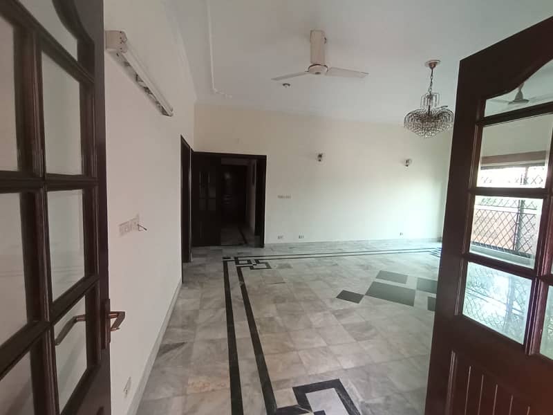 1 Kanal Lower Portion Is Available For Rent In DHA Phase 4 Block FF Lahore 11