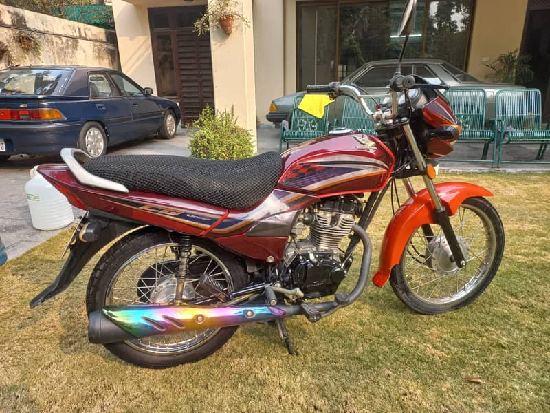 Honda CG 125 dream 2014 1