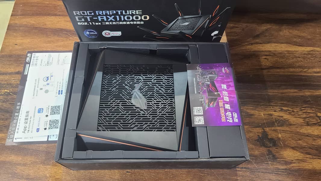 ASUS ROG Rapture GT-AX11000 WiFi 6 Tri-Band Gaming Router (Box Packed) 3