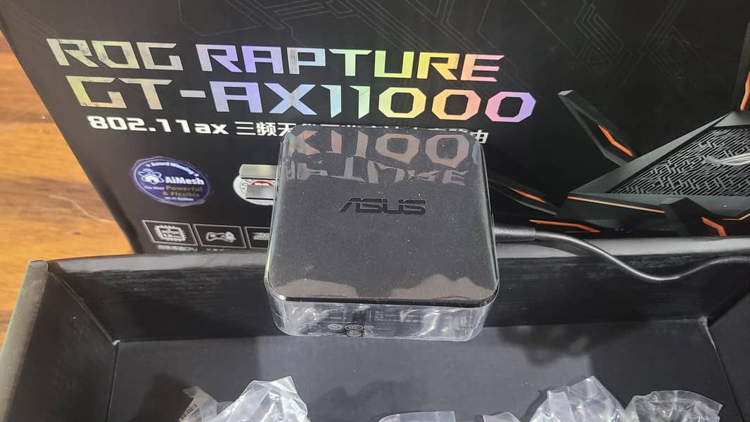 ASUS ROG Rapture GT-AX11000 WiFi 6 Tri-Band Gaming Router (Box Packed) 4