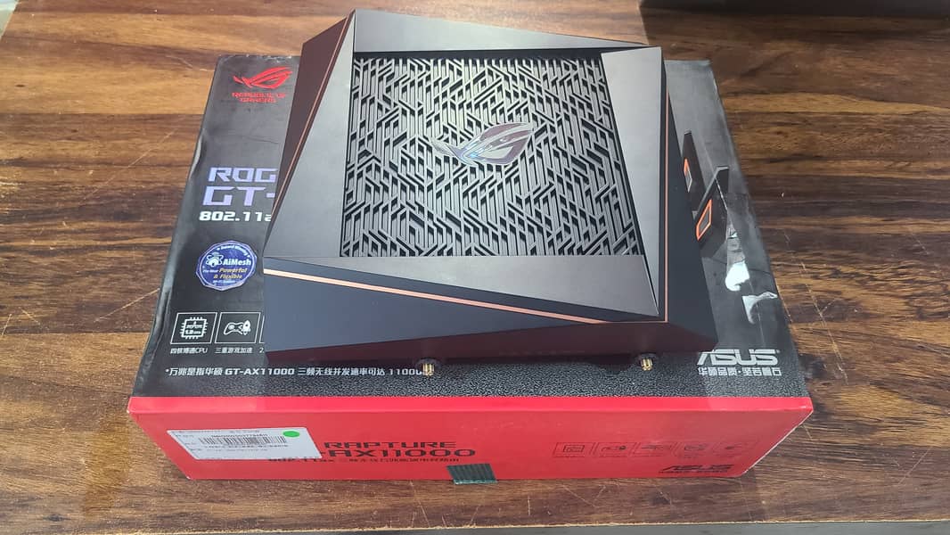 ASUS ROG Rapture GT-AX11000 WiFi 6 Tri-Band Gaming Router (Box Packed) 9