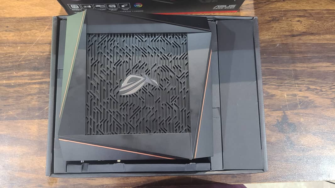 ASUS ROG Rapture GT-AX11000 WiFi 6 Tri-Band Gaming Router (Box Packed) 13