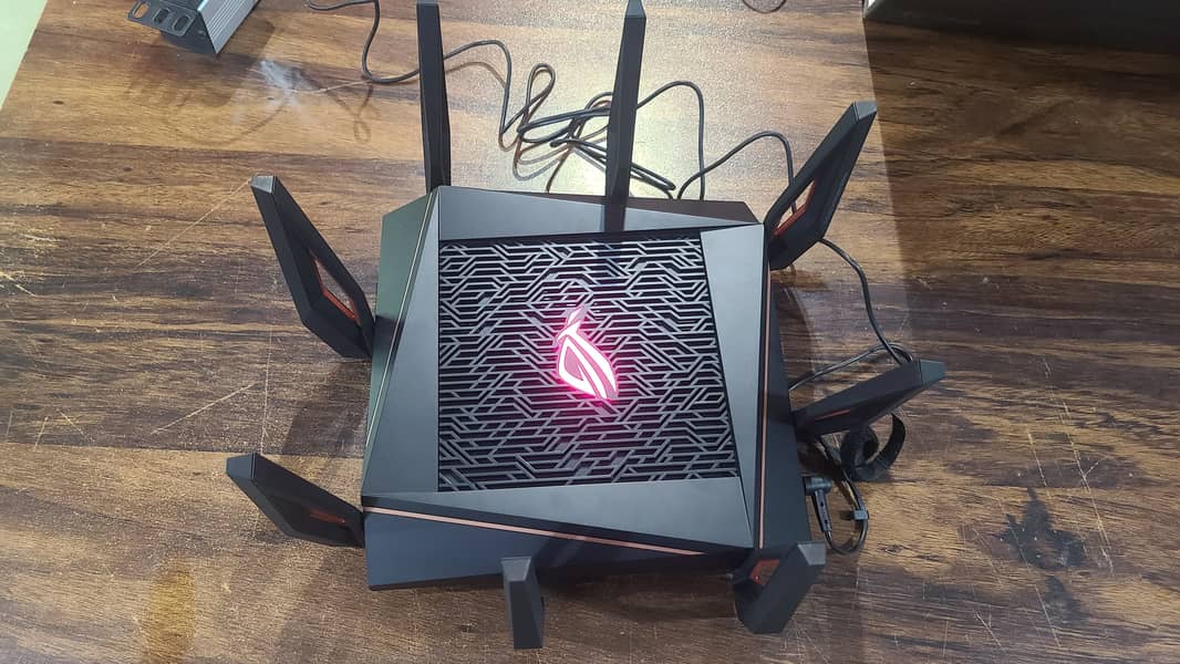 ASUS ROG Rapture GT-AX11000 WiFi 6 Tri-Band Gaming Router (Box Packed) 17