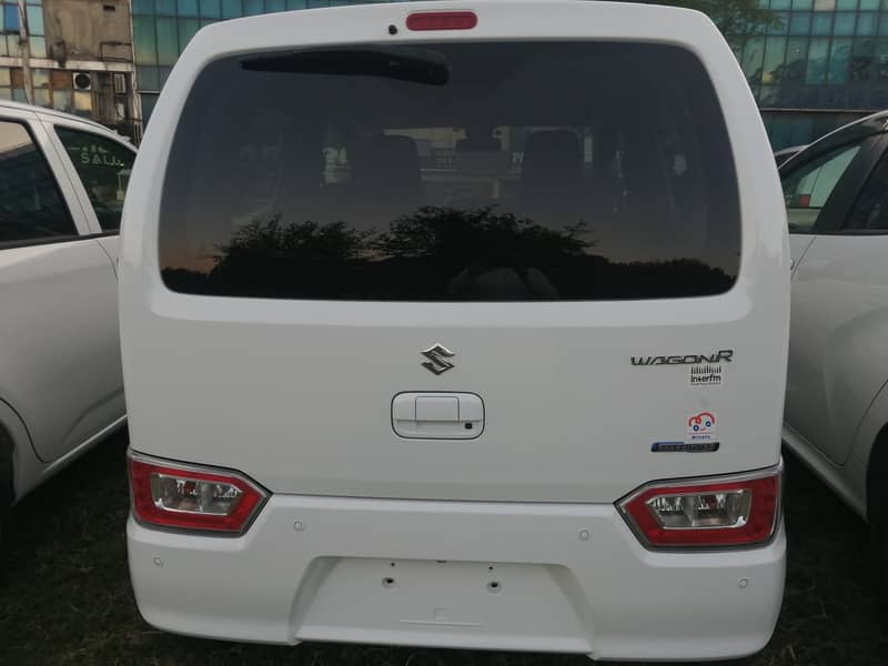 Suzuki Wagon R Hybrid FX 2022/2024 3