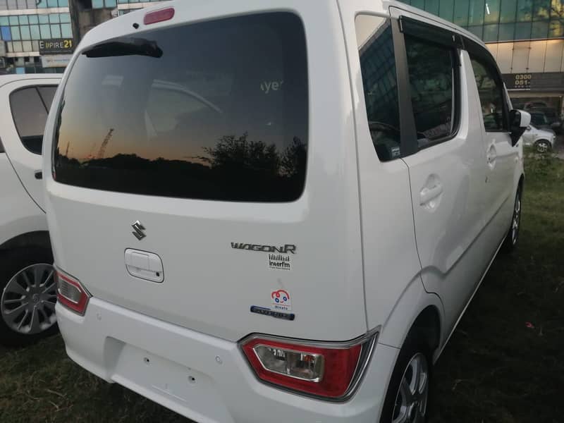 Suzuki Wagon R Hybrid FX 2022/2024 4