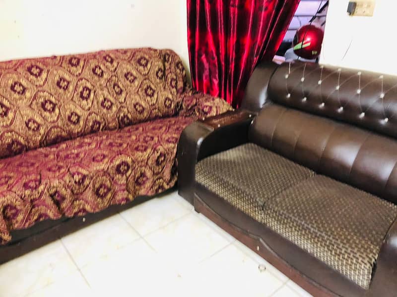 6 seats sofa Set for sale in Reasonalable Price 32,000 3