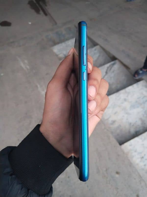 honor 8x 4ram 128 rom new condition ha with box ha 1