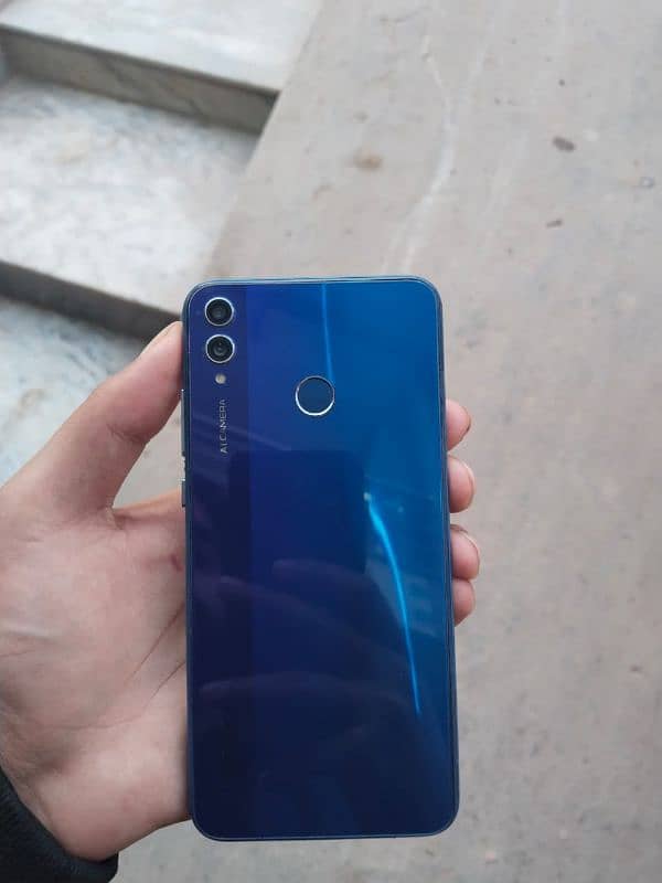 honor 8x 4ram 128 rom new condition ha with box ha 4