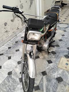 Honda CG 125cc for sale Whatsapp 0337/47/58/662