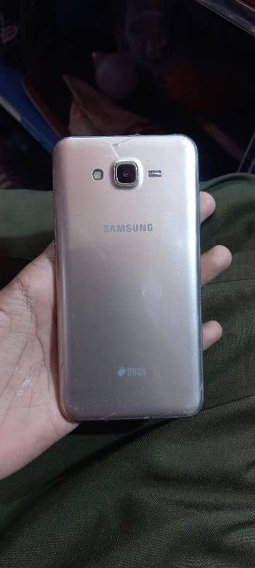 Samsung J7 0