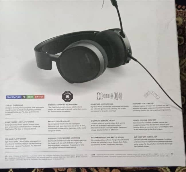 steelseries arctis 3 gaming headphone 1